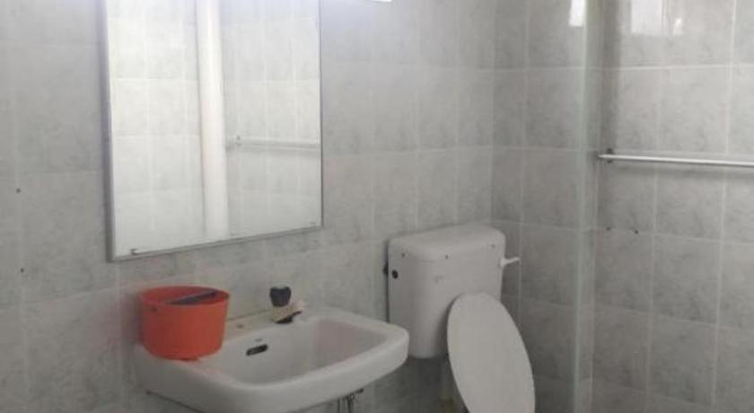 Spot On 89907 Motel Impian Seri Manjung Eksteriør billede